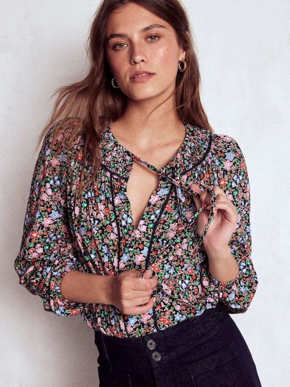 Boden Georgia Smocked Jersey Top - Black Floral, EUC